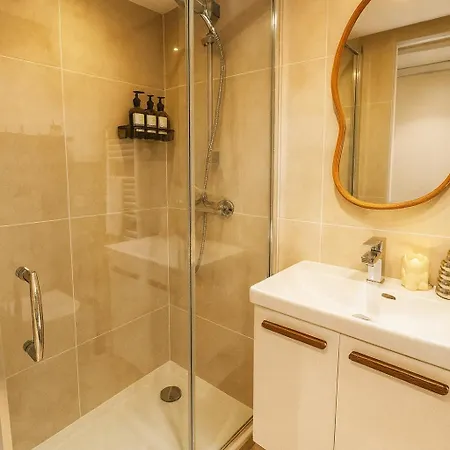 Apartman Massena - Et Vieux Pour 4 Personnes