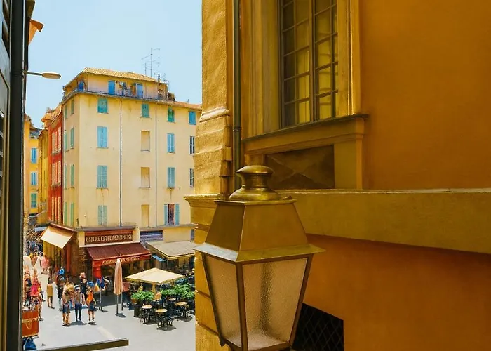 Massena - Et Vieux Pour 4 Personnes Apartment Nizza